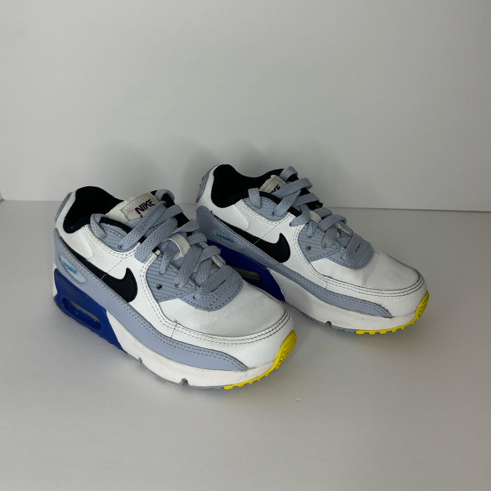 EUC Nike LTR 90 Little Kids 12C White/Whisper Blue